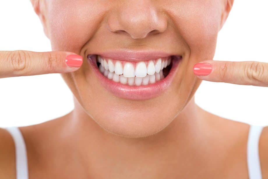 What Is The Best Way To Whiten Your Teeth